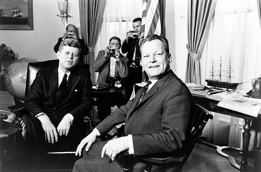 John F. Kennedy und Willy Brandt, Copyright skeeze, pixabay.com